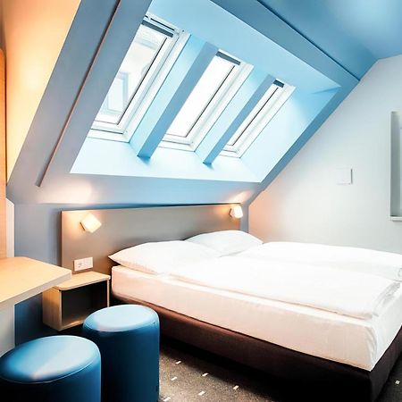B&B Hotel Wien-Meidling Bagian luar foto