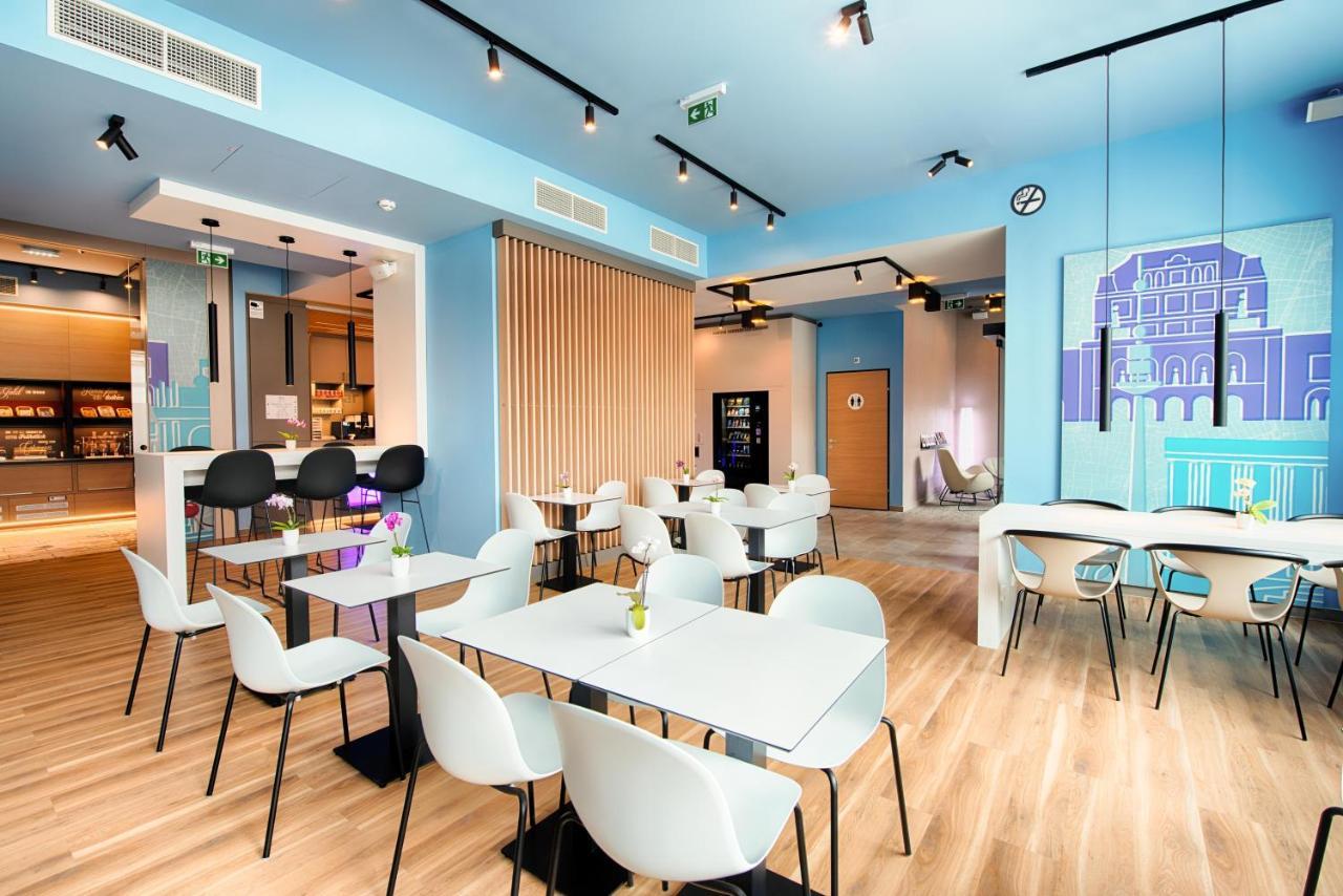 B&B Hotel Wien-Meidling Bagian luar foto